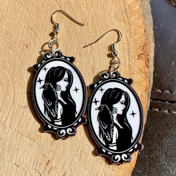 Jewelry - Dark Theme Grunge Sparrow On Shoulder Halloween Spooky Season Witch Earrings